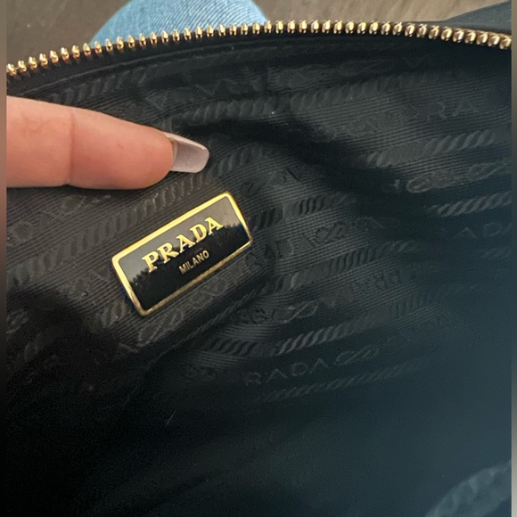 Prada Black Vitello Phenix Double Zip Crossbody Camera Bag - Picture 5 of 7